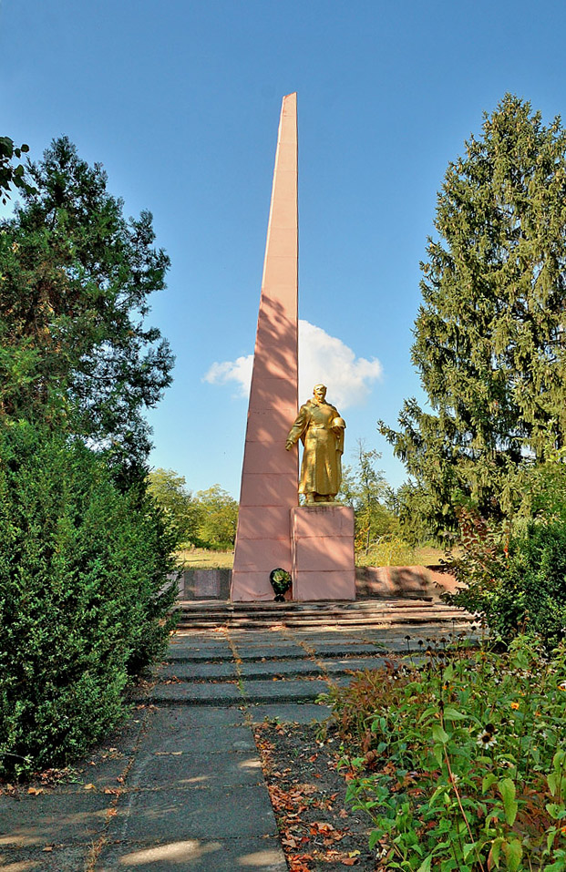 Братская могила с. Павловка